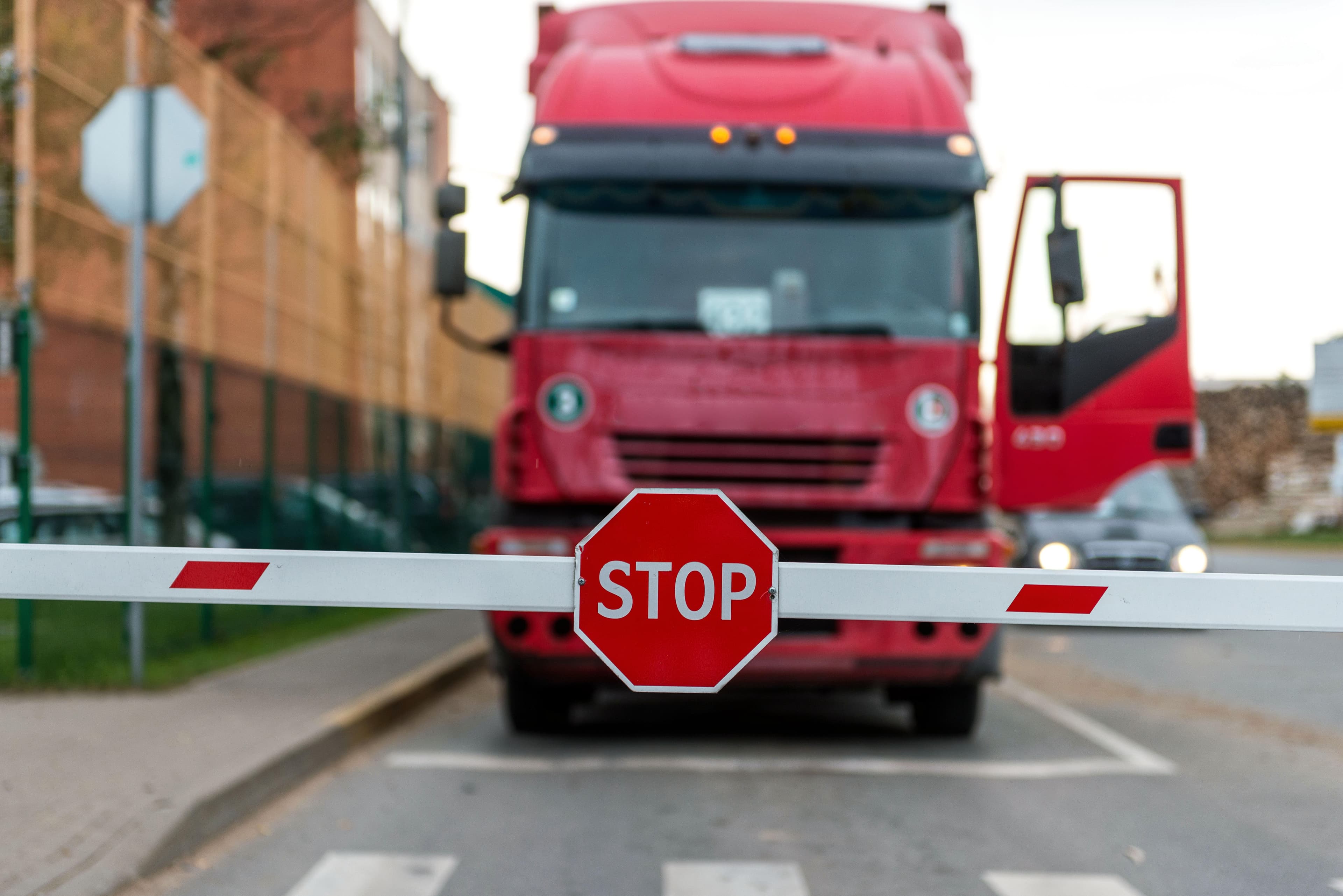Zero Weight Validation Before Vehicle Entry alt